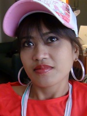 Cute Pinay chick with nice thick ass picked up and fucked by tourist