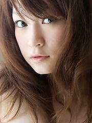 Japanese AV Model Arisa Kuruki Shows Her Perfect Body